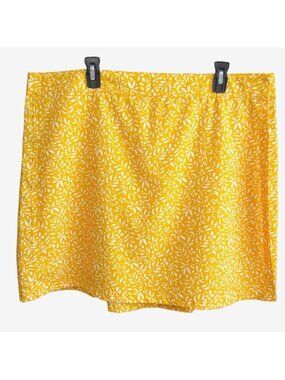 RipSkirt Hawaii Skirt Size XXL Yellow White Floral 19 In Length 2 Wrap Pocket